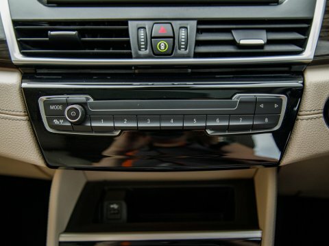 BMW 2 Series M240i Nav Step Blue #30