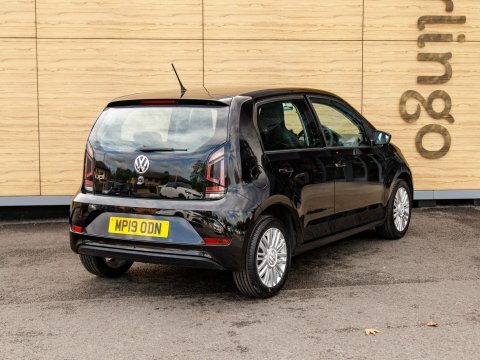 Volkswagen Up Move Up Tech Edition Black #2