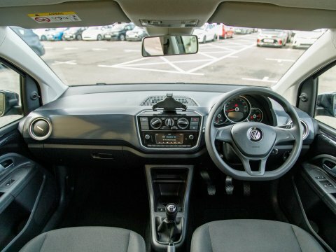 Volkswagen Up Move Up Tech Edition Black #3