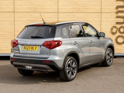 Suzuki Vitara Suv Grey #2