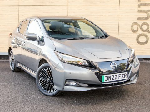 Nissan Leaf Hatchback Grey