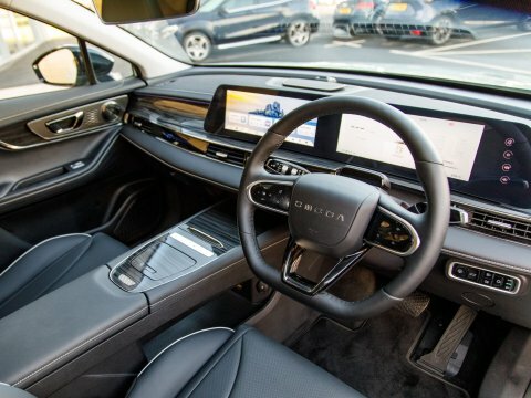 Omoda 5 Suv Green #4