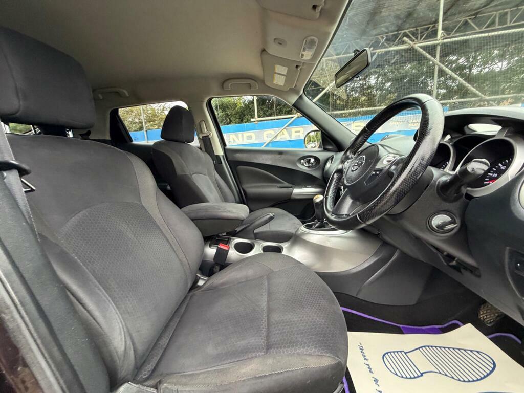 Nissan Juke Acenta White #14