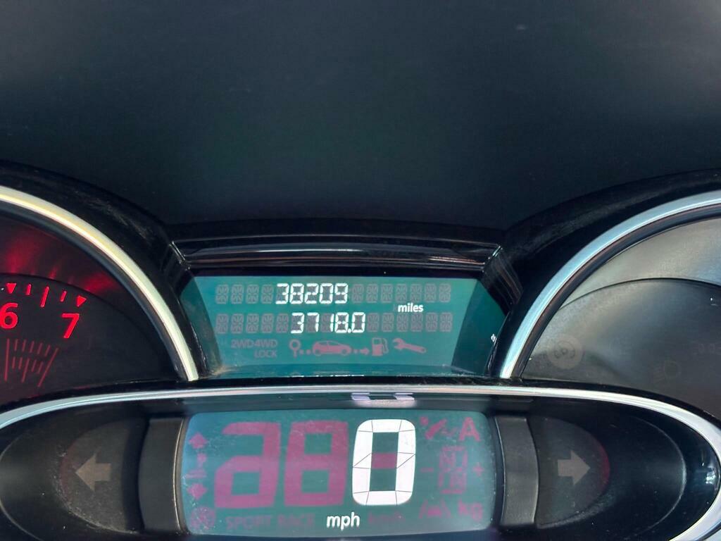 Renault Clio 1.5 Iconic Dci 89 Bhp Blue #45