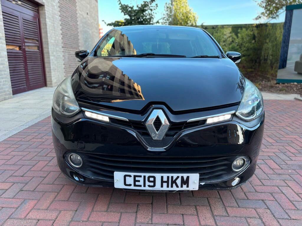 Renault Clio 0.9 Tce Play Euro 6 S S Black #2