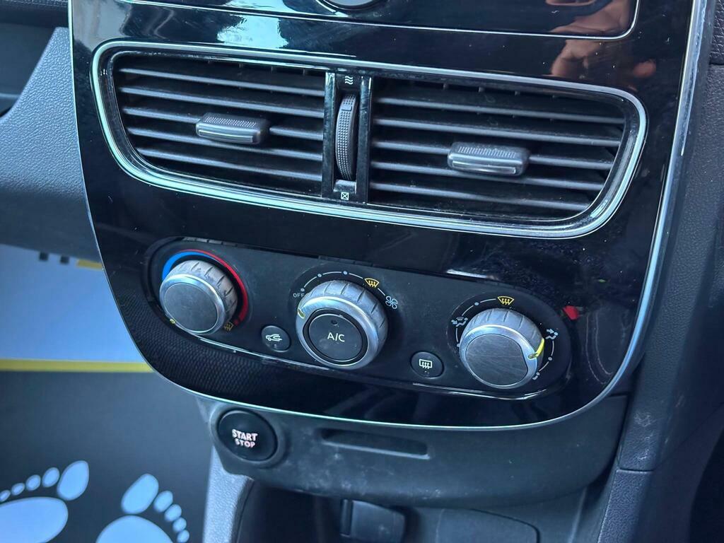 Renault Clio 1.5 Iconic Dci 89 Bhp Blue #39