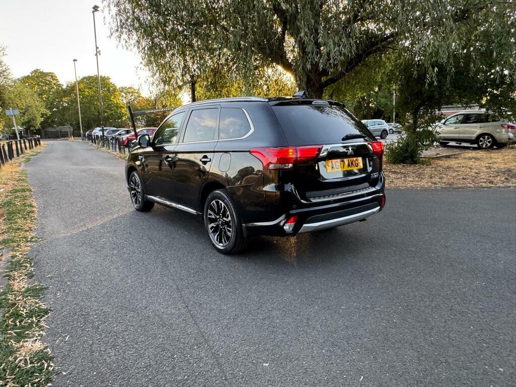 Mitsubishi Outlander 2.0 Phev 4Hs 200 Bhp In White With 61,000 Miles White #8