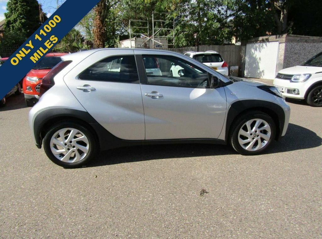 Toyota Aygo X 1L Pure Silver #3