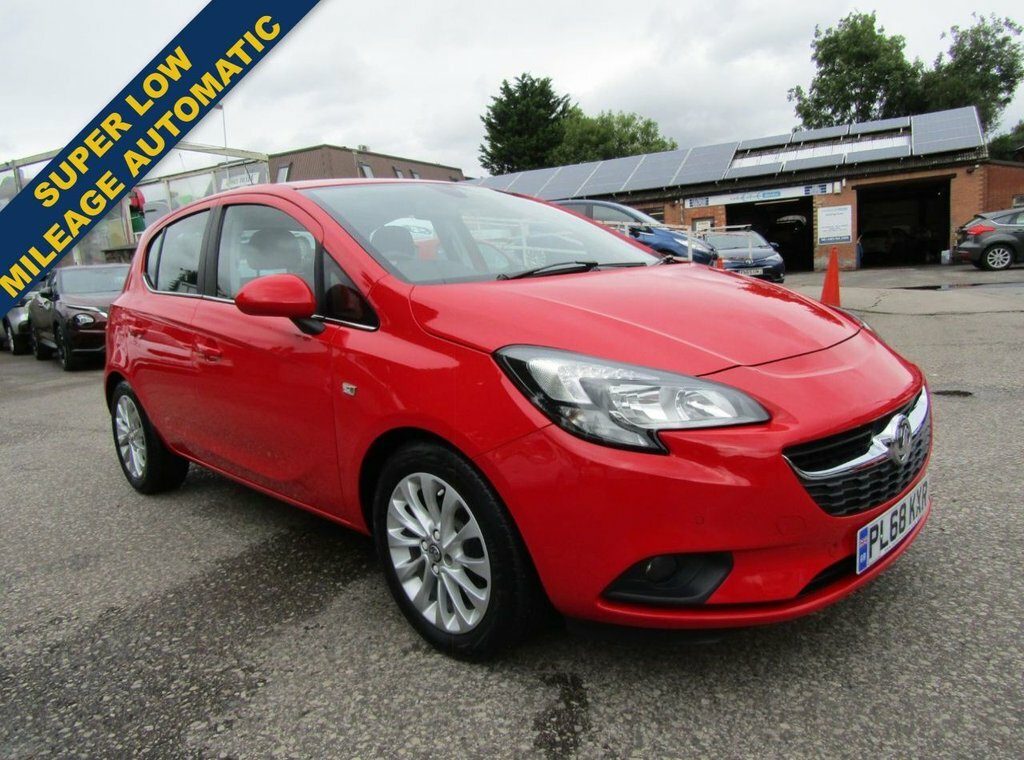 Vauxhall Corsa 1L Se Nav Red