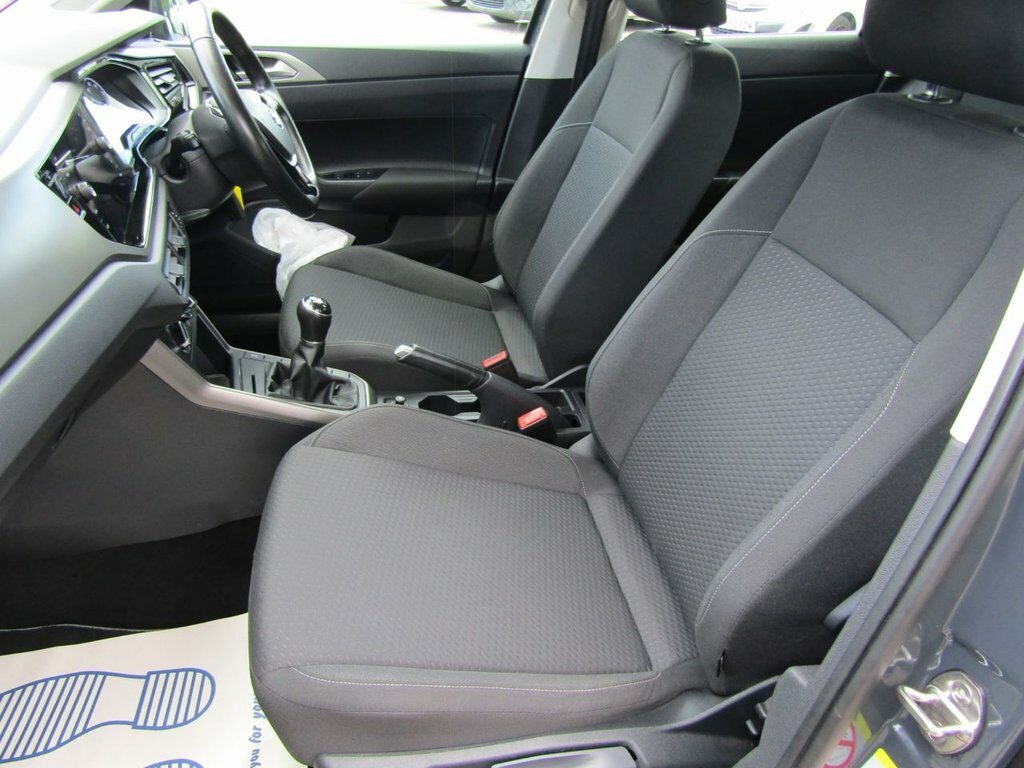 Volkswagen Polo Hatchback Black #10