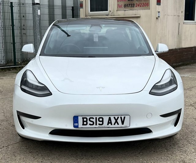 Tesla Model 3 Dual Motor Long Range Saloon 4 White #6