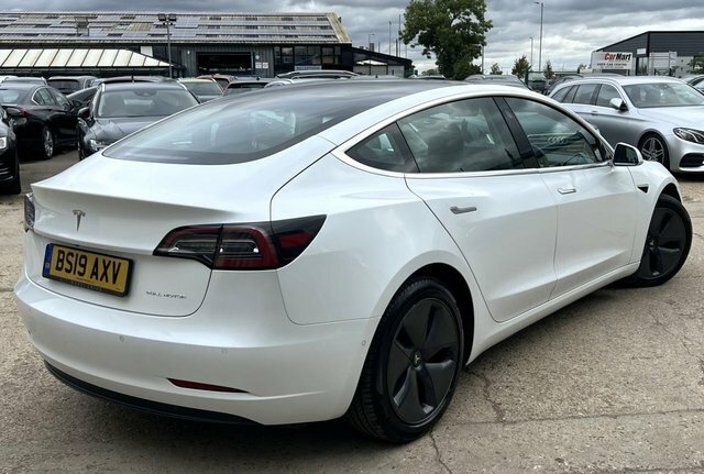 Tesla Model 3 Dual Motor Long Range Saloon 4 White #4