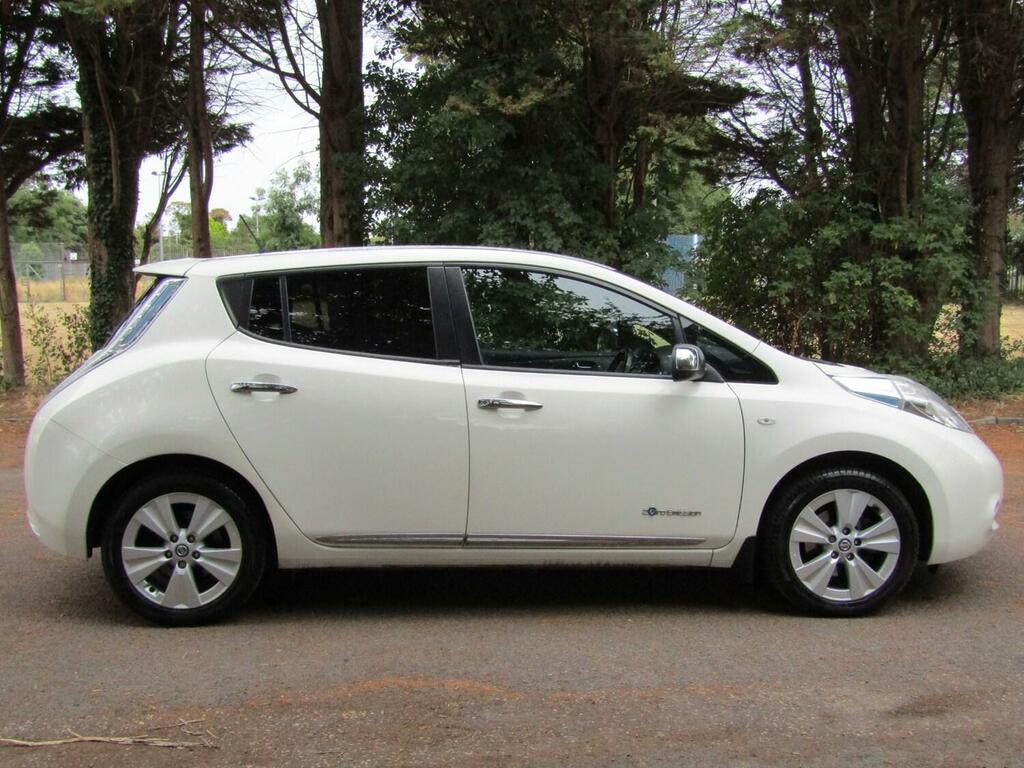 Nissan Leaf Hatchback 30Kwh Tekna 201616 White #7