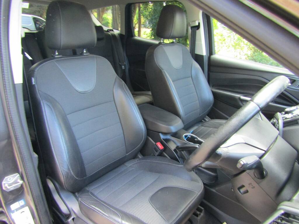 Ford Kuga 2.0 Tdci 150 Titanium 2Wd Grey #2