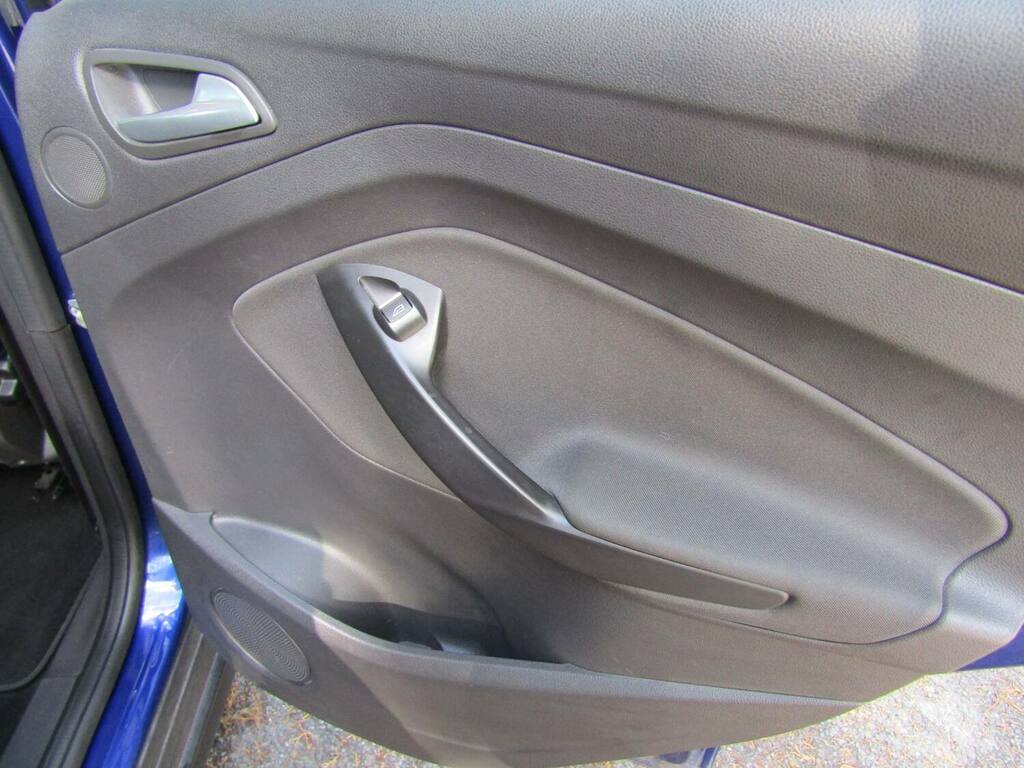 Ford C-Max 2.0 Tdci Titanium X Black #20