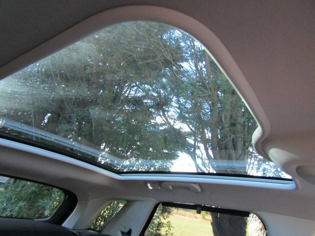 Citroen C4 Picasso 1.6 E-hdi 115 Airdream Exclusive Brown #6