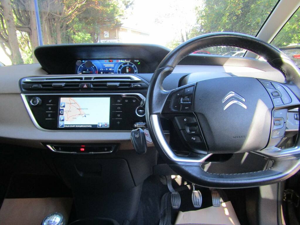 Citroen C4 Picasso 1.6 E-hdi 115 Airdream Exclusive Brown #4