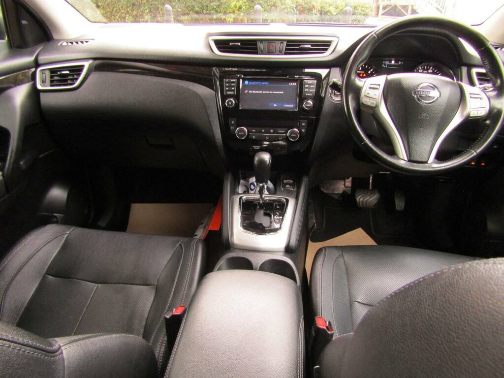 Nissan Qashqai 1.6 Dci Tekna Xtronic Grey #2