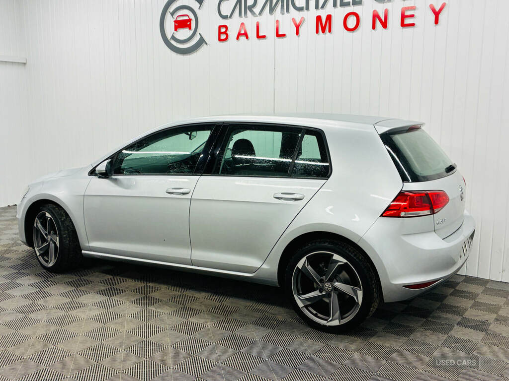 Volkswagen Golf 1.2 Tsi S Silver #4