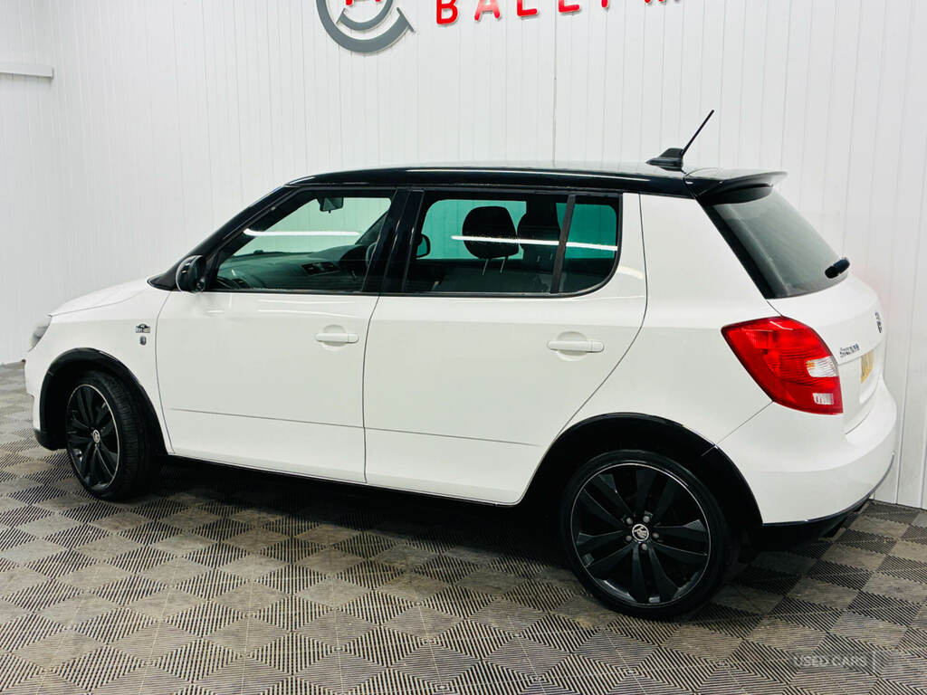 Skoda Fabia 1.2 Tsi 105 Black Edition White #3