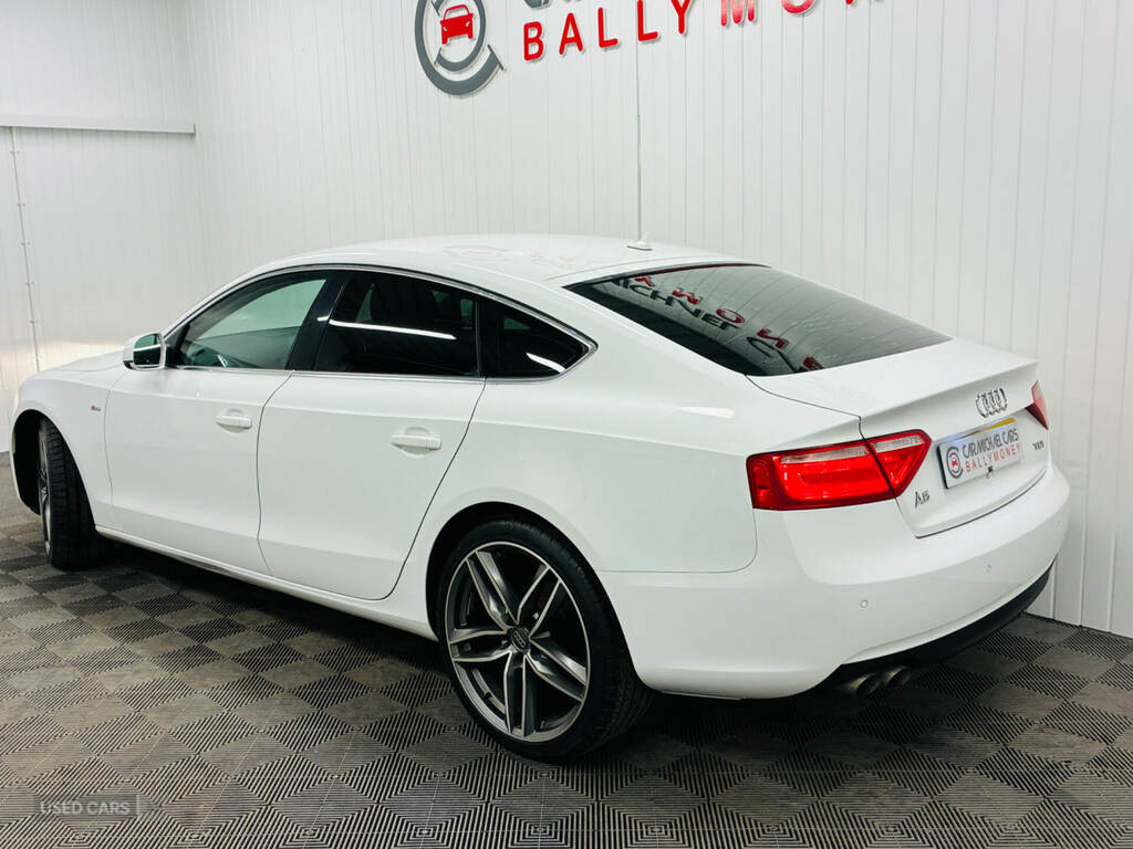 Audi A5 2.0 Tdi 177 Se Technik Multitronic 5 Seat White #4