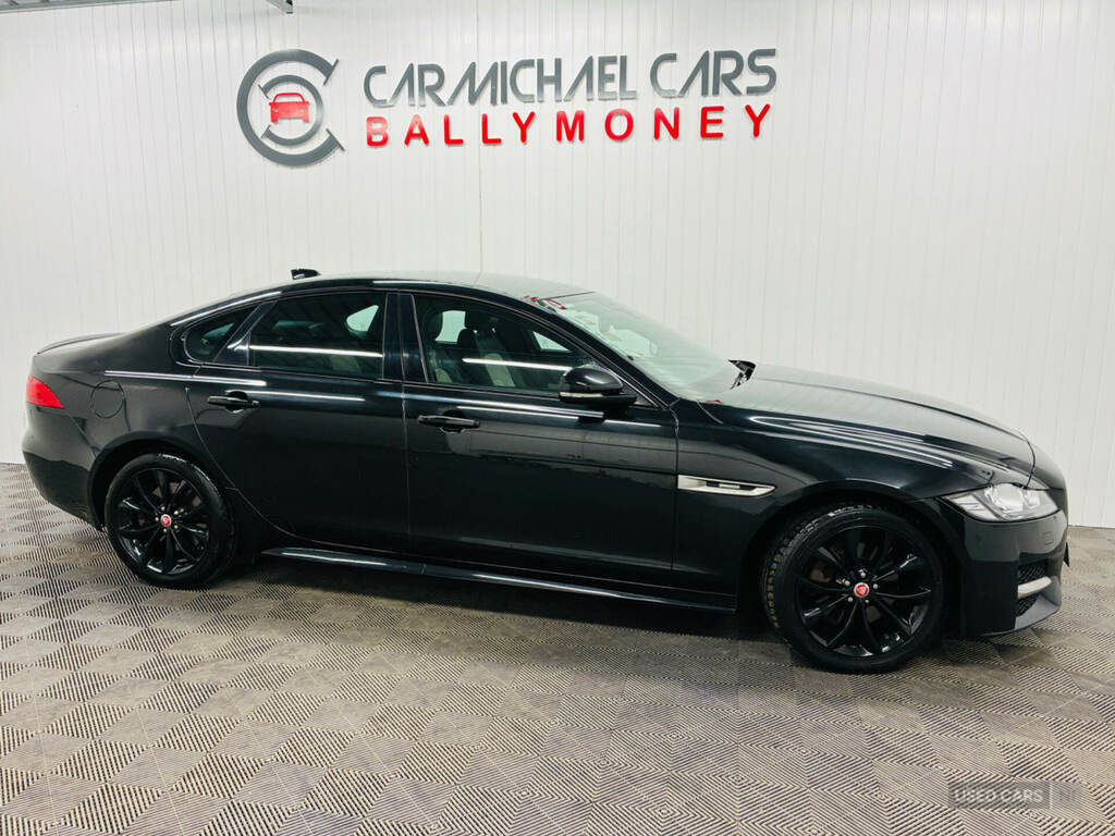 Jaguar XF D R-sport Black #9