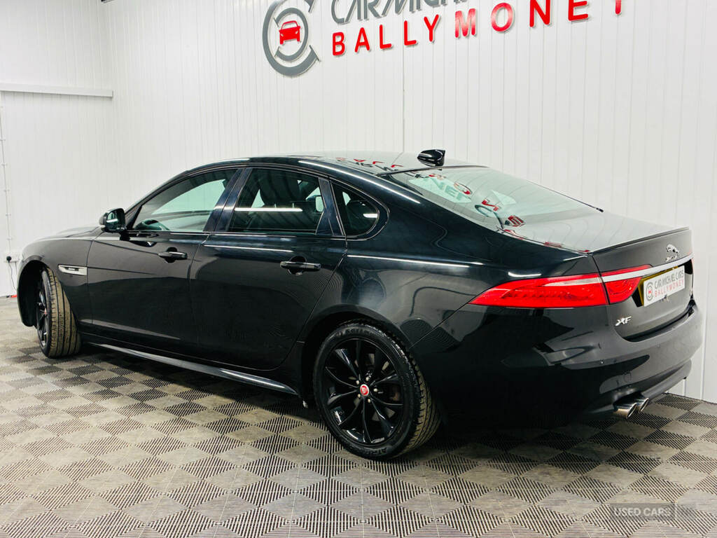 Jaguar XF D R-sport Black #7