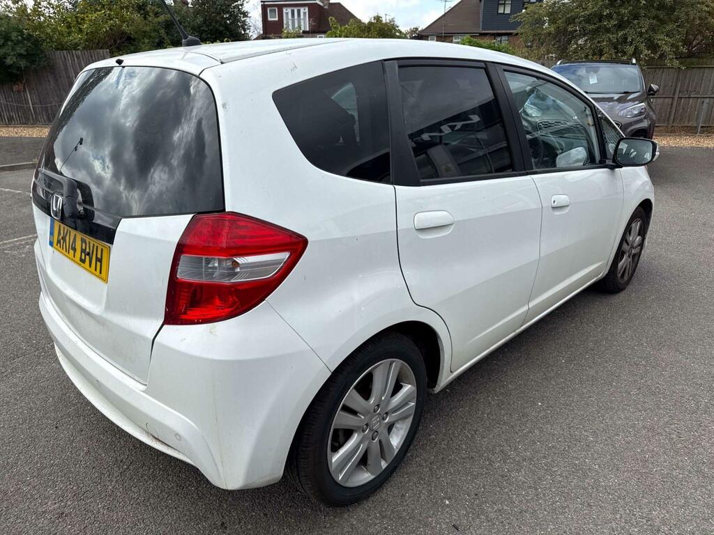 Honda Jazz Es Plus White #6