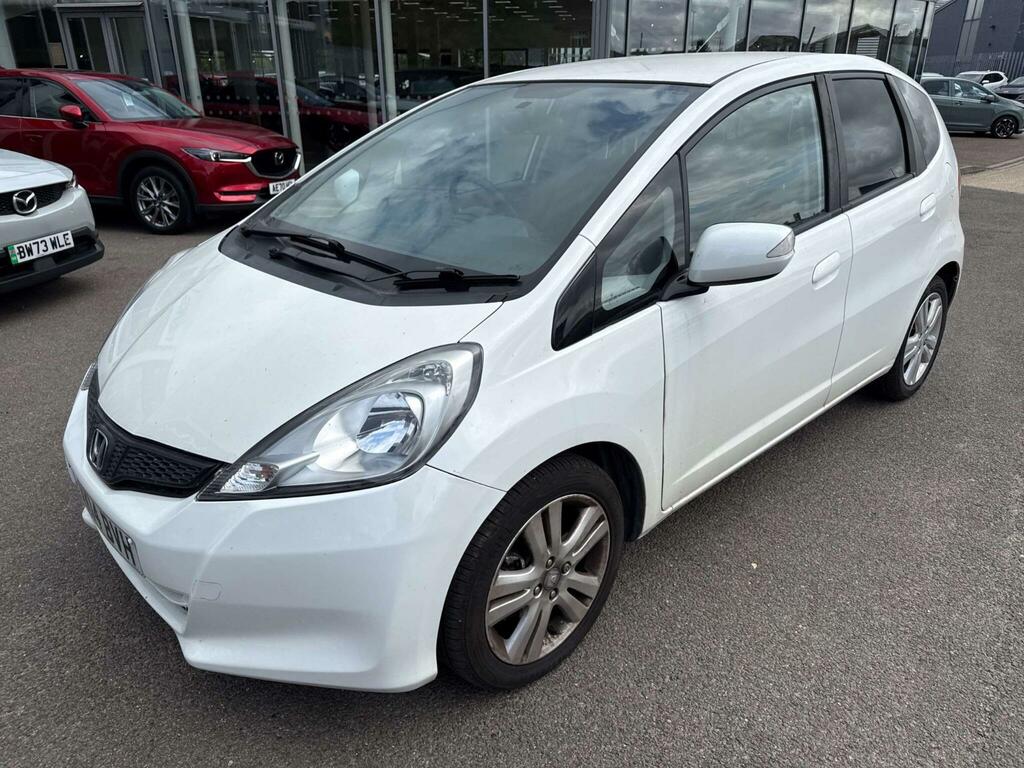 Honda Jazz Es Plus White #3