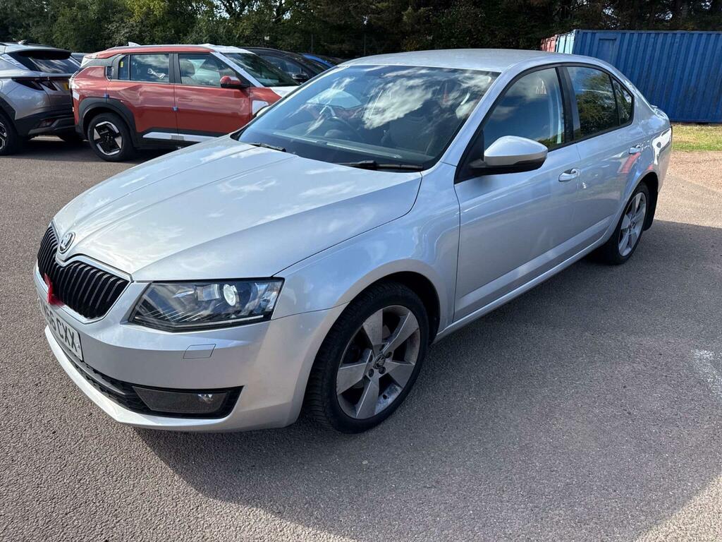 Skoda Octavia 1.4 Tsi Se Sport Dsg Euro 6 Ss Silver #3