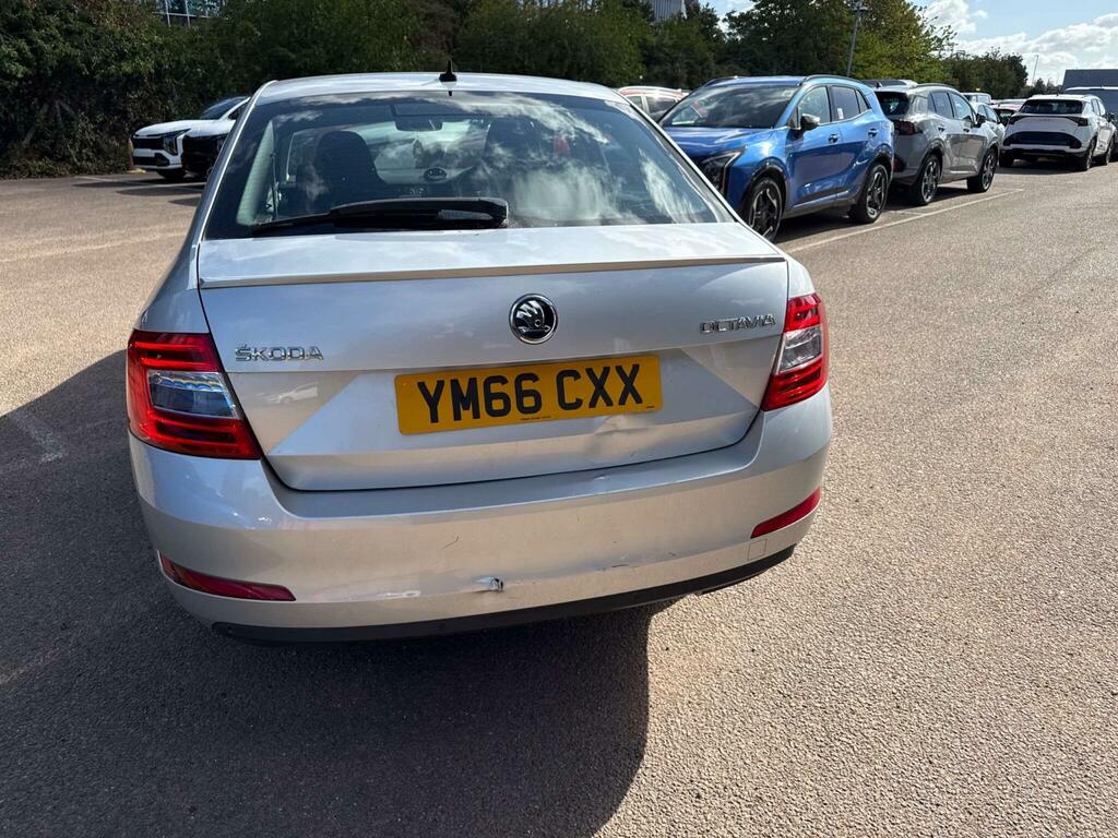 Skoda Octavia 1.4 Tsi Se Sport Dsg Euro 6 Ss Silver #5
