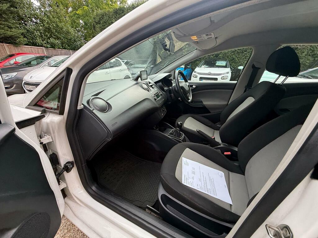 Seat Ibiza Hatchback 1.2 Tsi I Tech Euro 5 201464 White #40