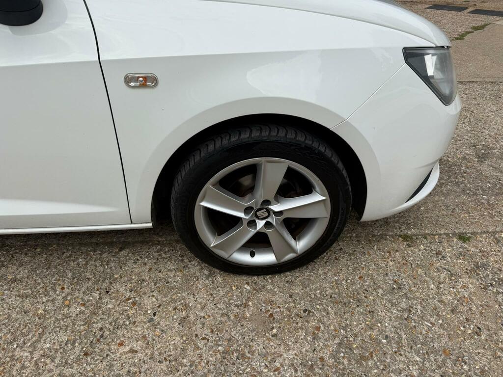 Seat Ibiza Hatchback 1.2 Tsi I Tech Euro 5 201464 White #36