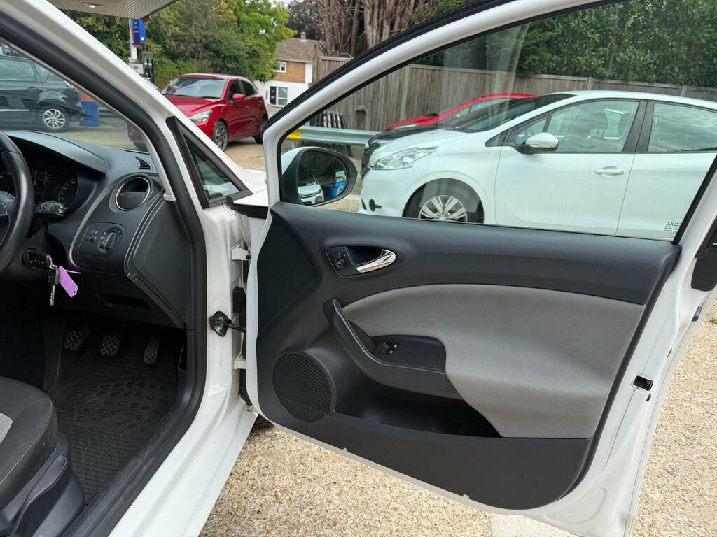 Seat Ibiza Hatchback 1.2 Tsi I Tech Euro 5 201464 White #30