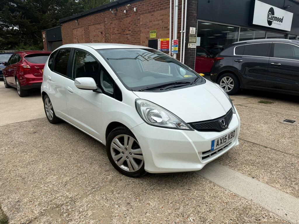 Honda Jazz Es Plus White #6