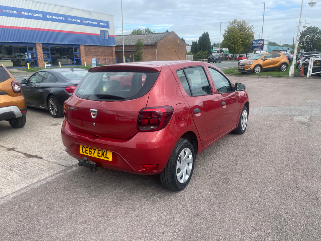 Dacia Sandero Ambiance Sce Red #6
