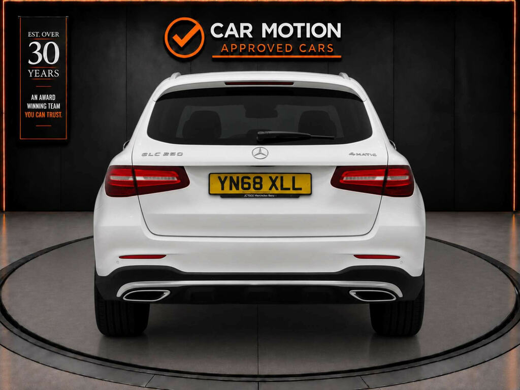 Mercedes-Benz GLC Class 2.0 Glc 250 Amg Line 4Matic 4Wd White #5