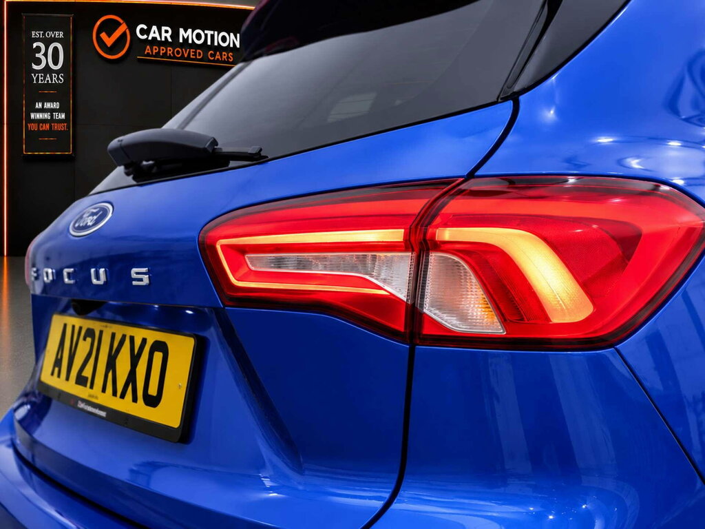 Ford Focus 1.0 Ecoboost Hybrid Mhev 125 Active X Vign Ed Black #10