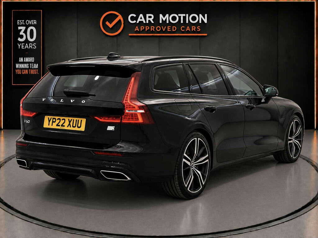 Volvo V60 2.0 V60 R-design T6 Recharge Awd 4Wd Black #4