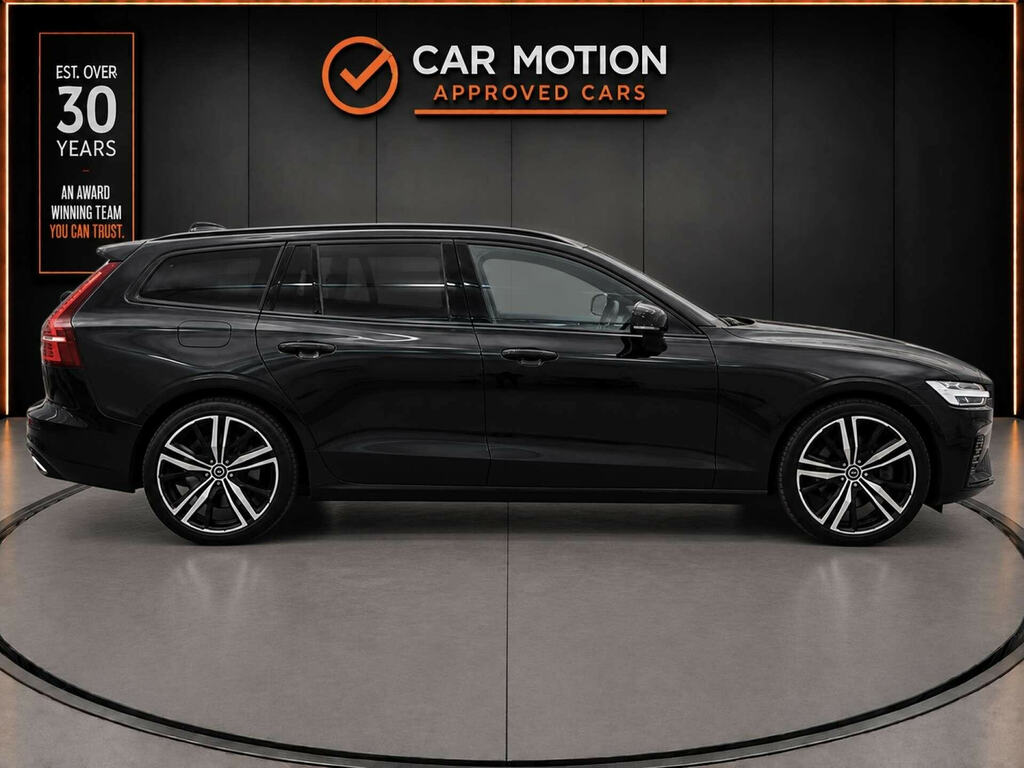 Volvo V60 2.0 B3p Momentum Grey #7