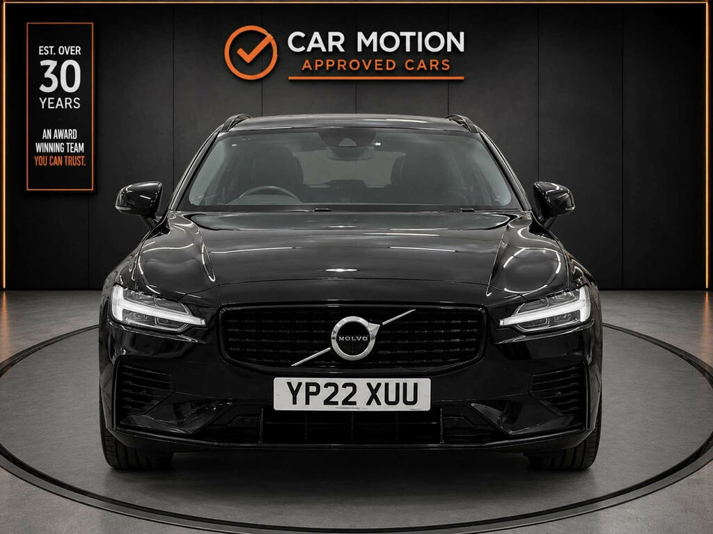Volvo V60 2.0 V60 R-design T6 Recharge Awd 4Wd Black #2