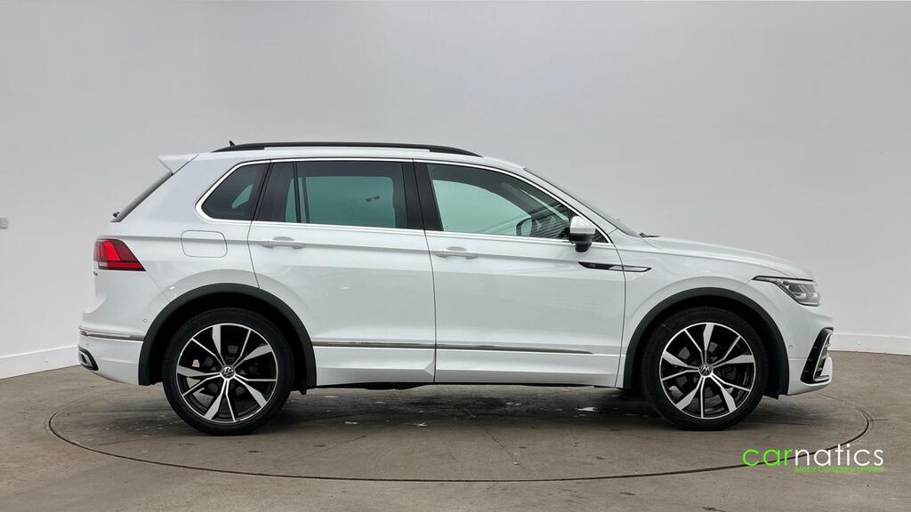 Volkswagen Tiguan R-line White #2