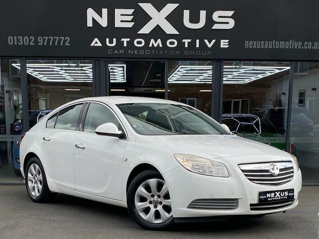 Vauxhall Insignia 2.0 Cdti Ecoflex Exclusiv Euro 5 White