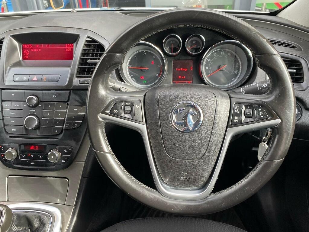 Vauxhall Insignia 2.0 Cdti Ecoflex Exclusiv Euro 5 White #4