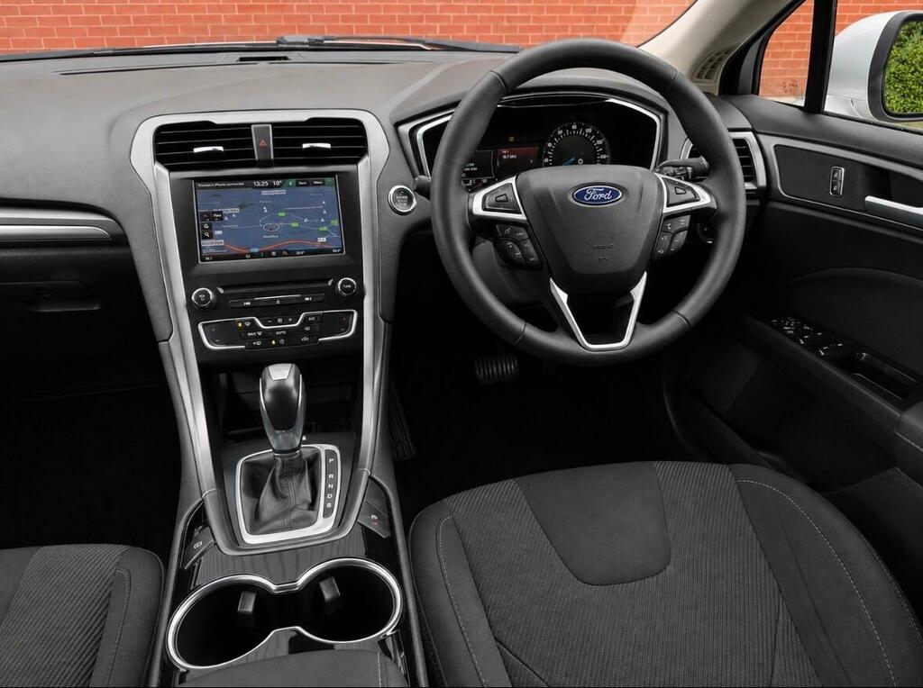 Ford Mondeo  Grey #32
