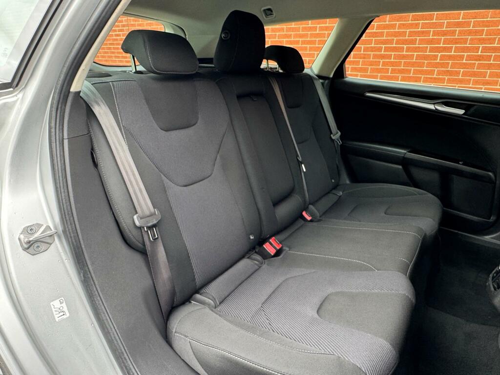 Ford Mondeo  Grey #43