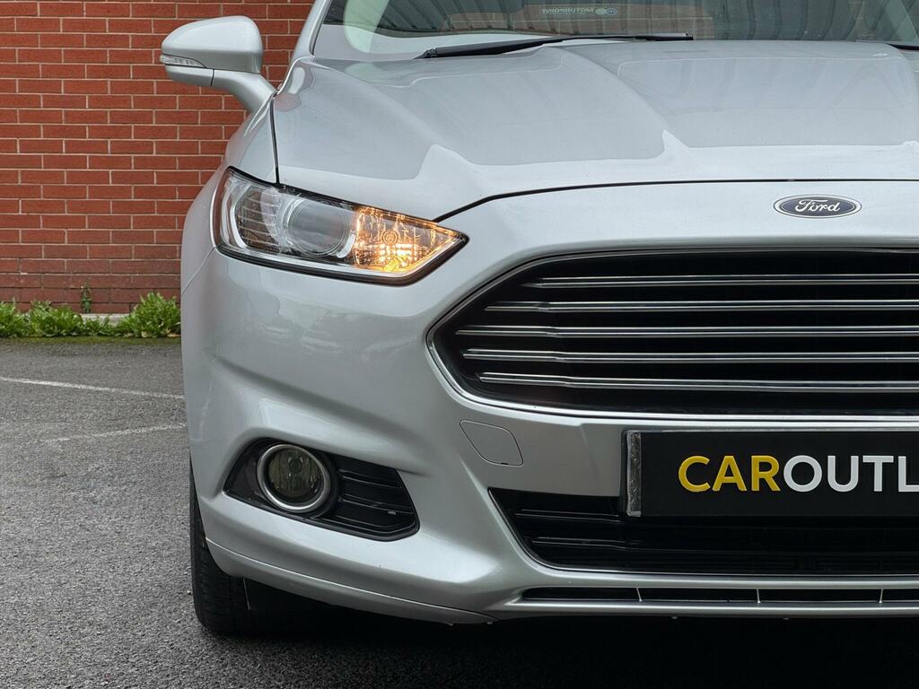 Ford Mondeo  Grey #9