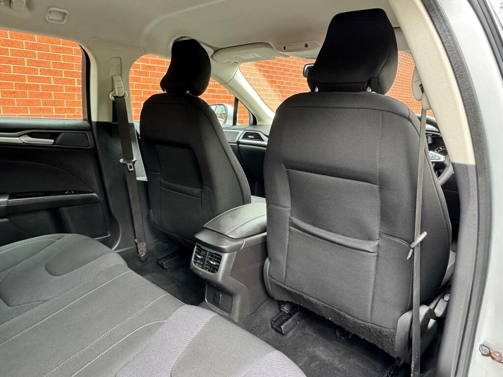 Ford Mondeo  Grey #41