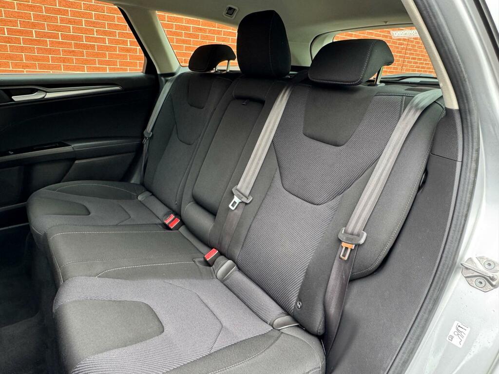 Ford Mondeo  Grey #38