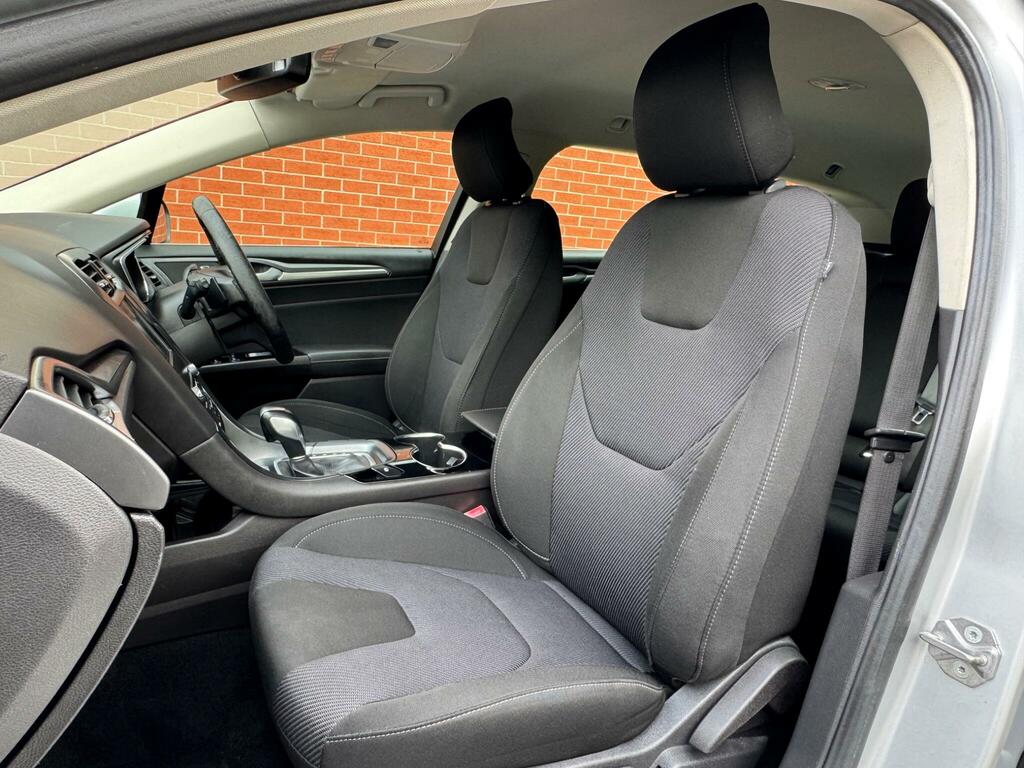 Ford Mondeo  Grey #34